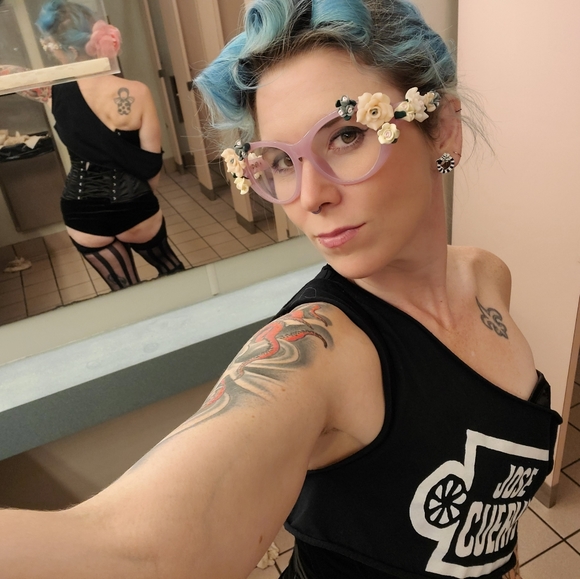 Meet your Posher, Dorey - Picture 6 of 9